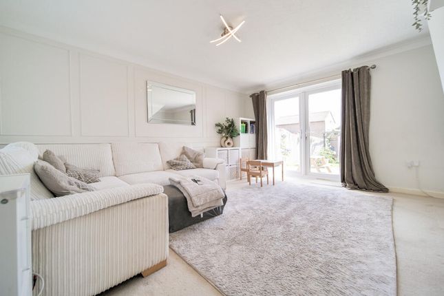 23, Catalina Court, Melksham photo 4