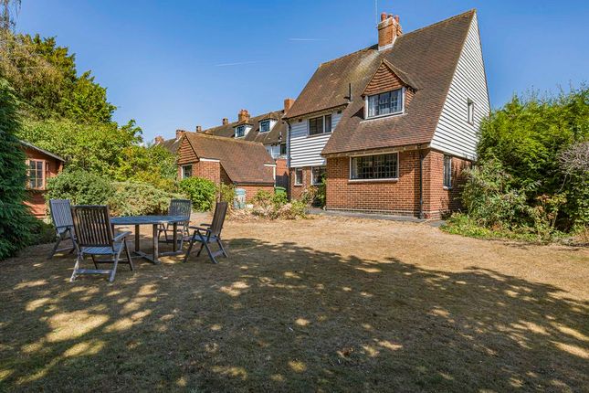 10, Old Forge Way, Sidcup photo 4