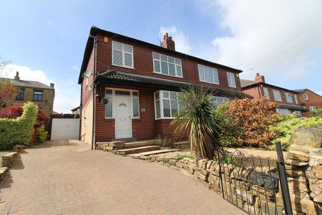 Thumbnail Semi-detached house to rent in The Lanes, Pudsey