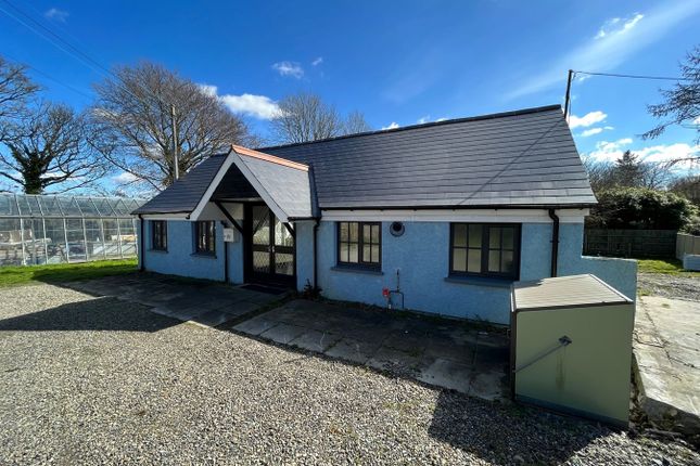 Bungalow for sale in Pennant, Llanon
