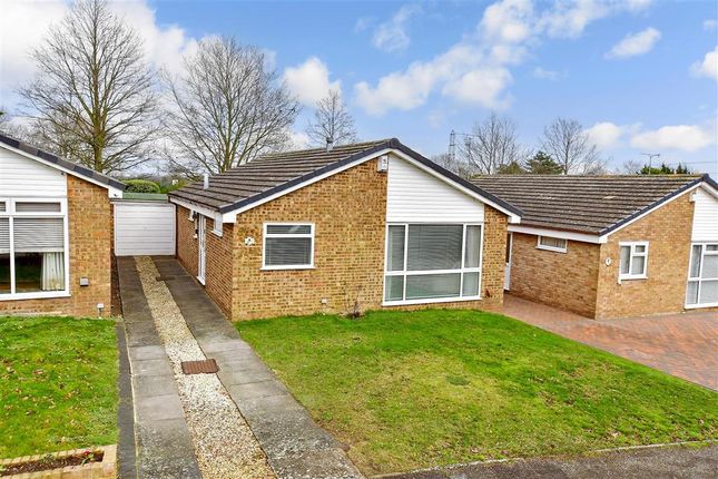 Worcester Close, Istead Rise, Kent DA13, 2 bedroom detached bungalow ...