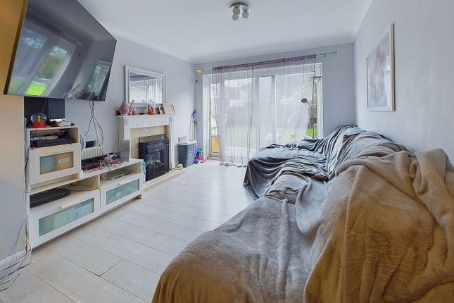 107, West Way, Lancing photo 3