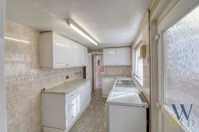 68 Mill Road, Wellingborough photo 3