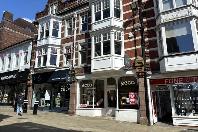 Retail premises to let in High Street, Winchester, Hampshire