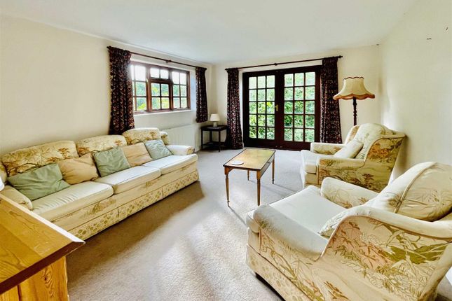 Johns Cottage, Churston Road, Brixham photo 4