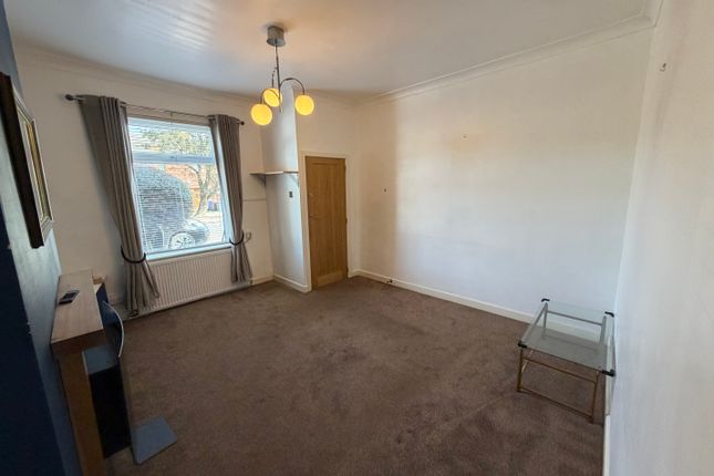 201, Scobell Street, Tottington photo 4