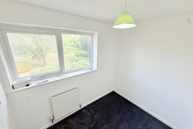 5, Gadwall Way, Thamesmead photo 5