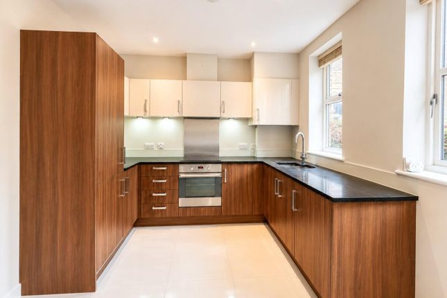 5 Limewood Mews, Lullington Road, London photo 5