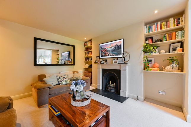 Lavender Hill, Battersea photo 4