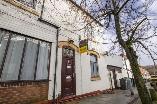 Thumbnail Flat to rent in Wallace Road, Selly Park, Birmingham