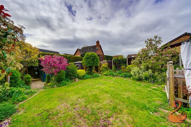 12, Hawthorn Road, Evesham photo 4