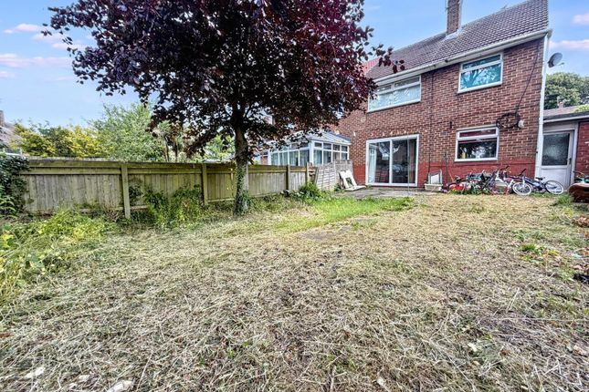 17, Elliott Road, Peterlee photo 3