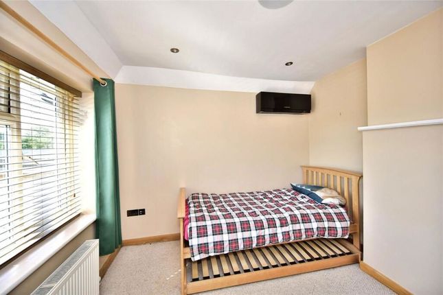 The Orchard, Hampstead Lane, Maidstone photo 4