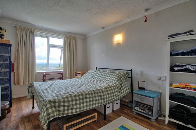Flat 10, Crellin House, Priory Road, Malvern photo 4