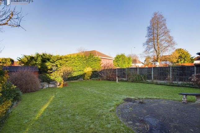 147 Northey Avenue, Sutton photo 2