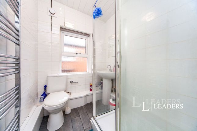 Room 3, 50, Ermine Road, Ermine Road photo 4