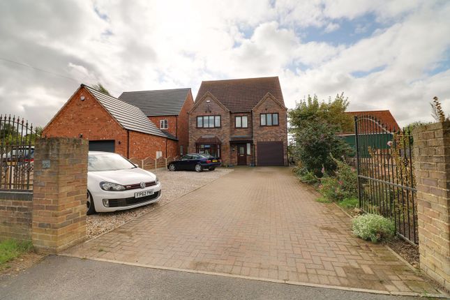 Thumbnail Detached house for sale in West Street, Hibaldstow, Brigg