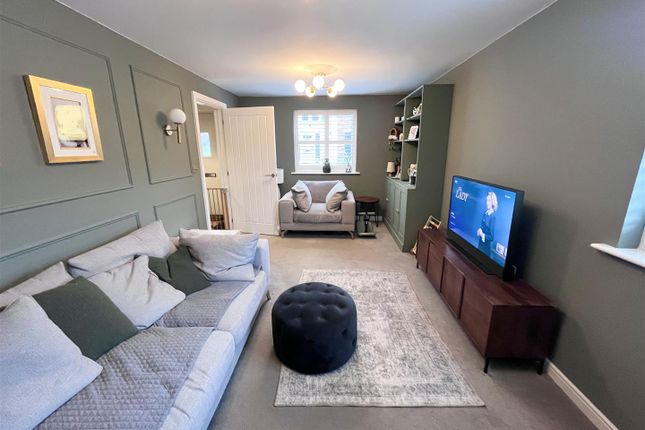 23, Waterways Avenue, Macclesfield photo 4