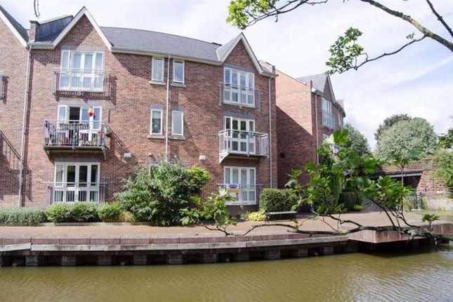Thumbnail Town house for sale in Waters Edge, Chester