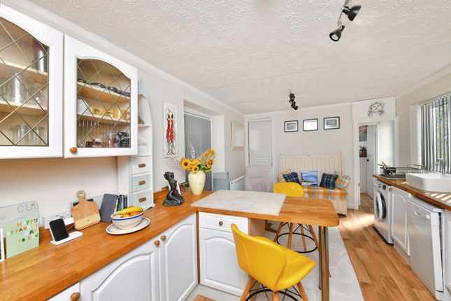35B, Adelaide Street, Plymouth photo 4