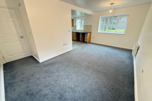 3 Kiln Way, Dunstable, Bedfordshire photo 2