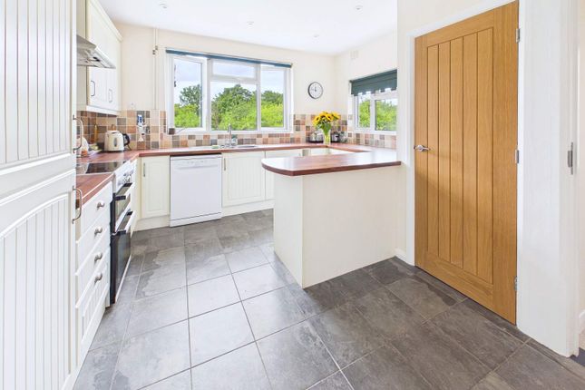 54, Brynteg, Rhiwbina photo 3
