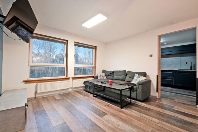 60, 60, Grampian Gardens, Aberdeen photo 5