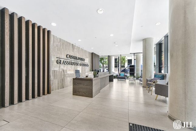 Flat for sale in Cassia Point, Glasshouse Gardens, London