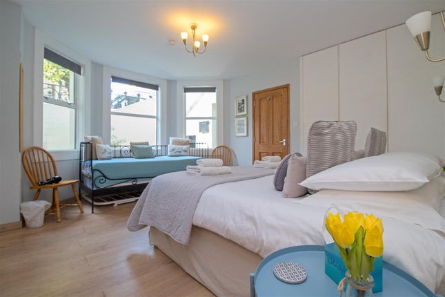 67, St Aubyns, Hove photo 4