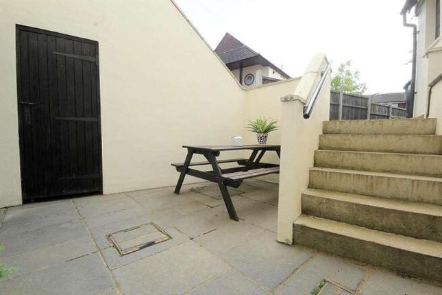 Flat 1, Hemel Hempstead photo 2