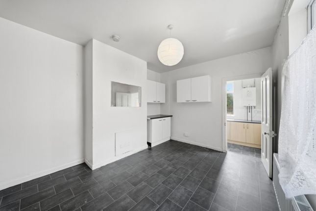 15, Mabel Grove, Nottingham photo 4