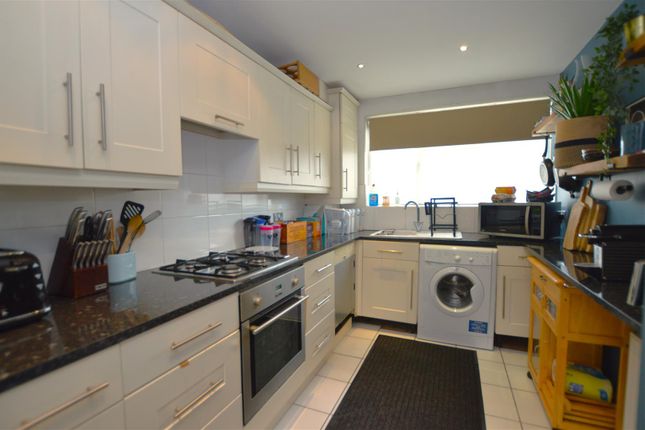 Flat for sale in Constance Road, Whitton, Twickenham