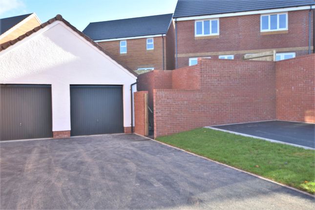 72, Meadow Acre Road, Honiton photo 2