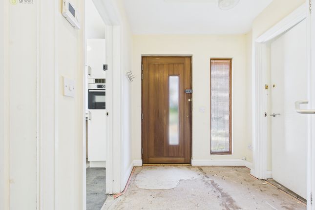 48A, Clayton Drive, Solihull photo 4