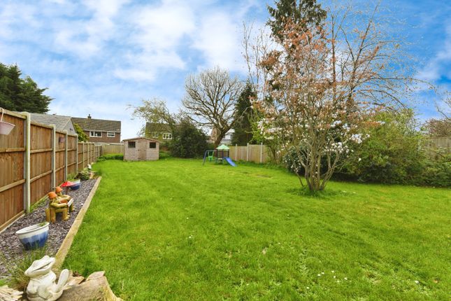 Detached house for sale in Hatch Road, Pilgrims Hatch, Brentwood, Essex