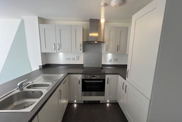 37, Brooke Way, STOWMARKET photo 5