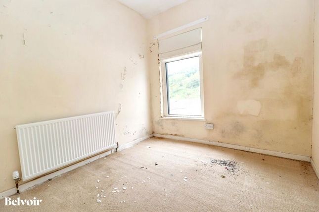Grove House, Grove Terrace, Treharris photo 2