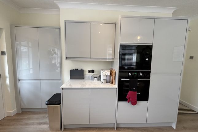 290, Blackpool Old Road, Poulton-Le-Fylde photo 3