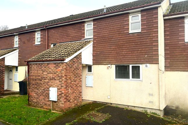 151, Quetta Park, Fleet photo 2