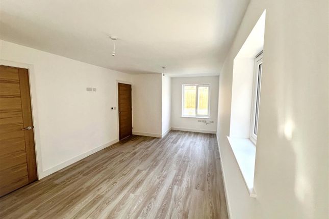 Plot 4, West Road, Great Yarmouth photo 4