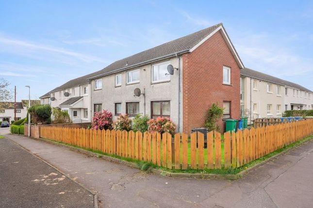 Thumbnail Flat for sale in Primrose Avenue, Rosyth, Dunfermline