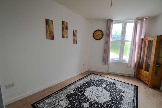 7A, Station Road, Ashford photo 2