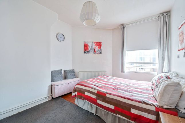 Thumbnail Flat to rent in Old Kent Road, Bermondsey, London