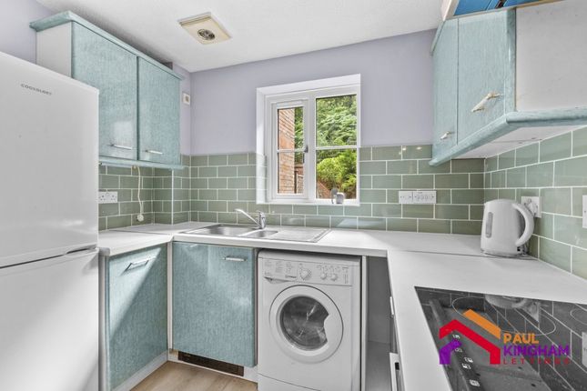 48, Dolphin Court, Kingsmead Road photo 2