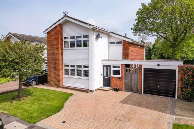 Thumbnail Detached house for sale in The Ridings, Emmer Green