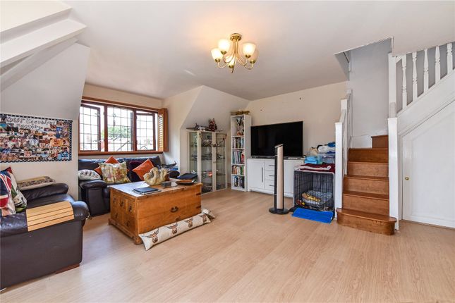 Flat for sale in Park Court, Park Road, Petersfield, Hampshire