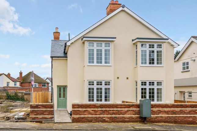 Semi-detached house to rent in High Street, Sunningdale, Berkshire