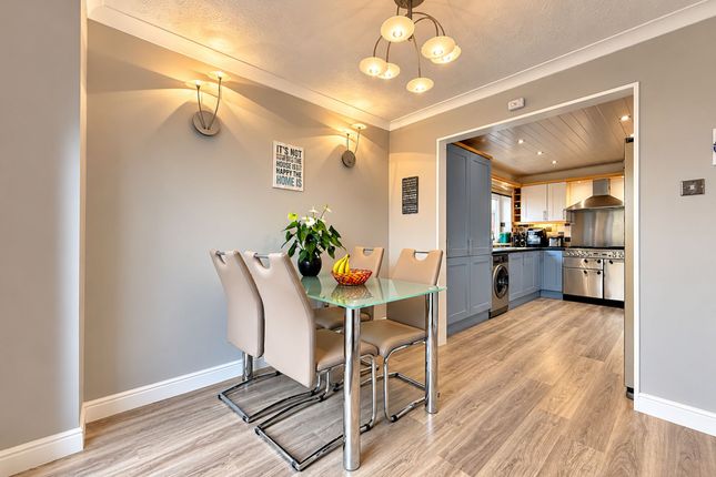 26 Fern Avenue, Accrington photo 4