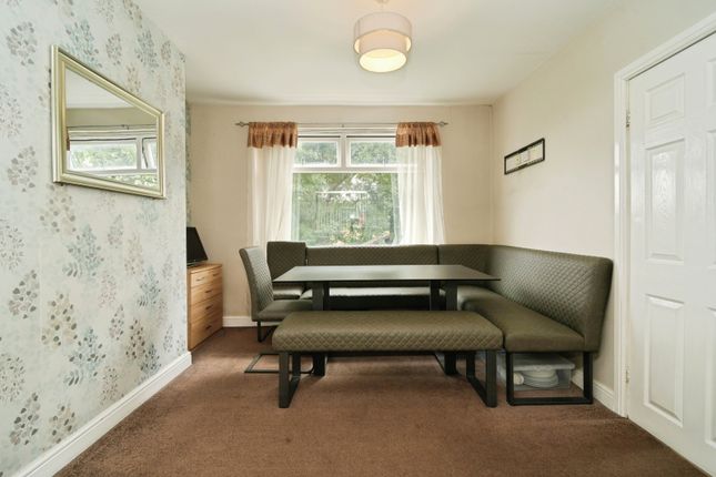 93, Highfield Road, Lancashire photo 3