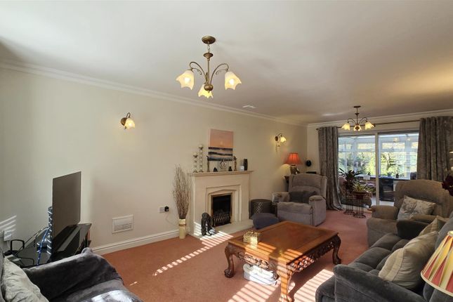 2, Carnoustie Court, Sutton Bridge Spalding photo 2